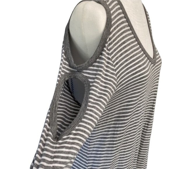 French Laundry V-Neck Stripe 3/4 Short Elbow Sleeve Tunic Tee Top High Low Slits - Picture 4 of 16